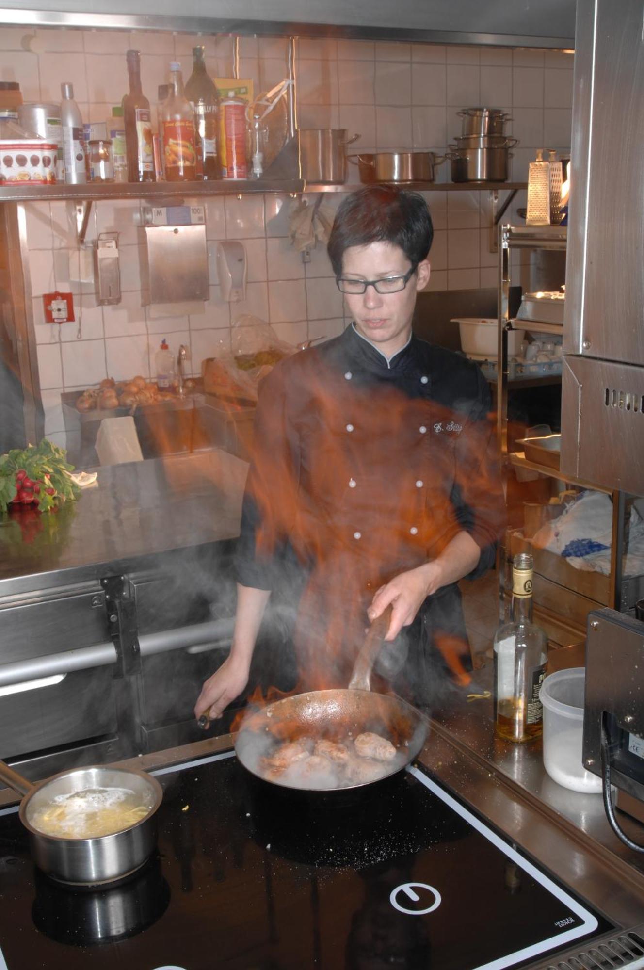 Hotel Restaurant Oelmuehle ลันท์ชตูห์ล ภายนอก รูปภาพ